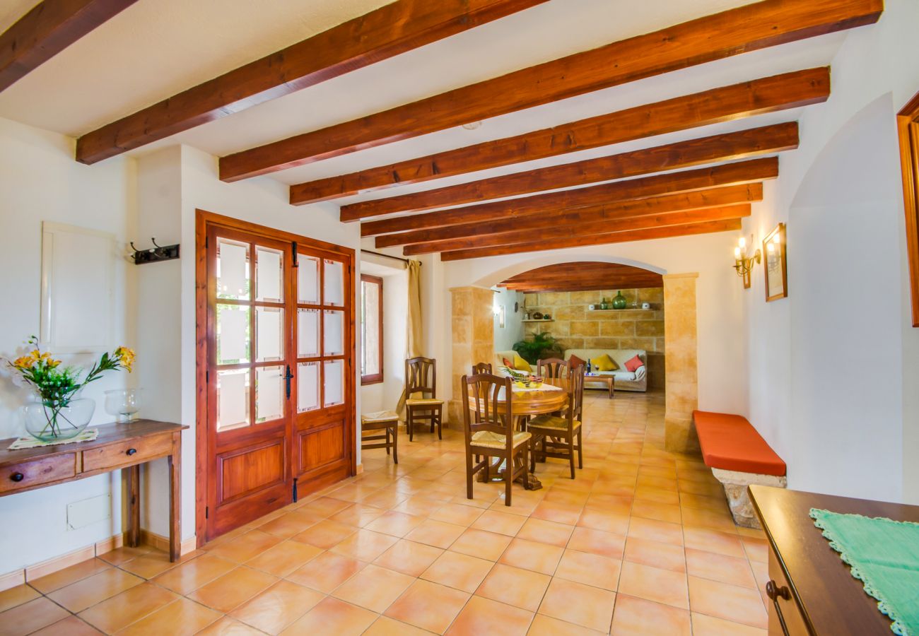 Country house in Pollensa - Barrio ID:299406