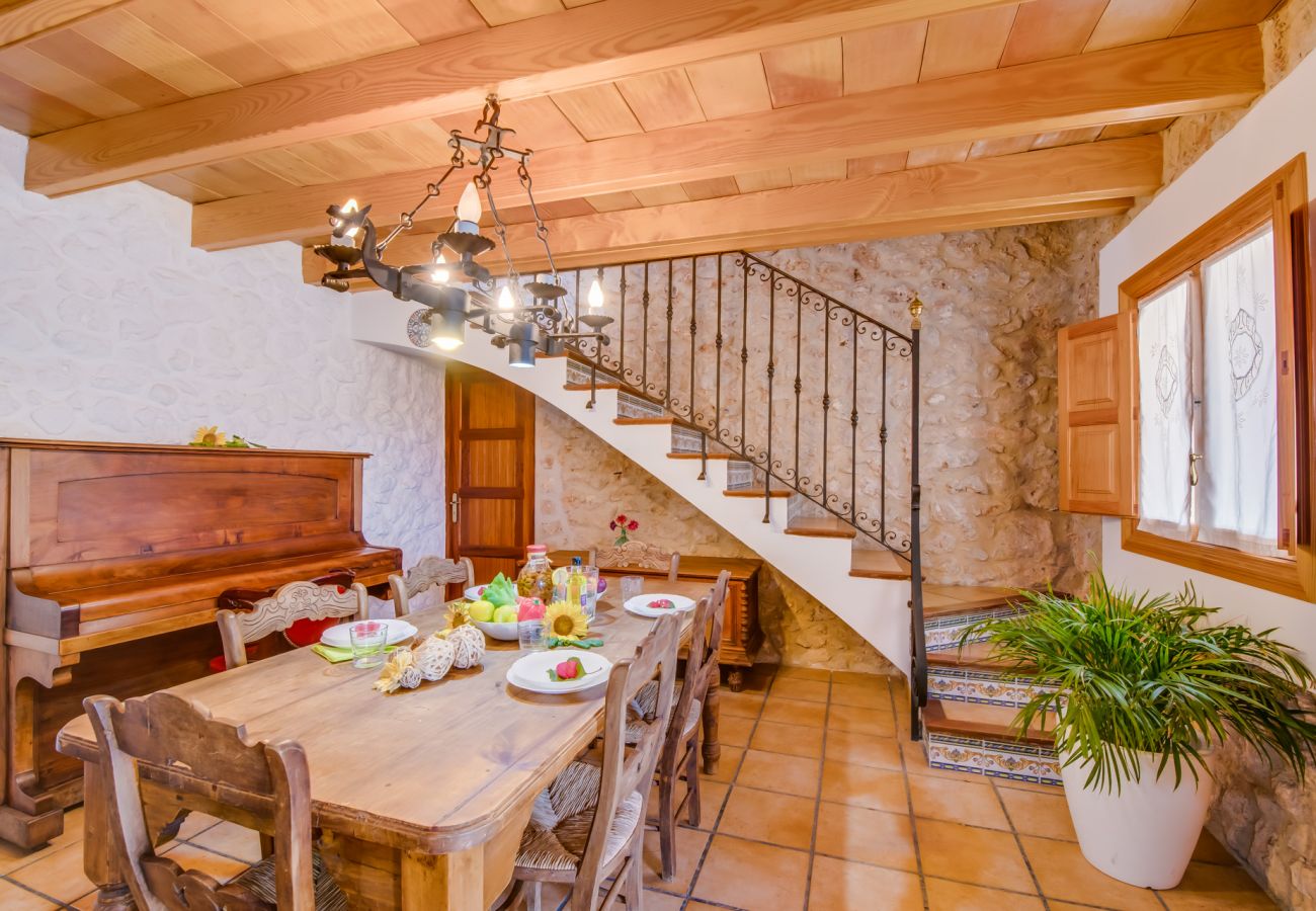 Country house in Inca - Villa Erika ID: 303392